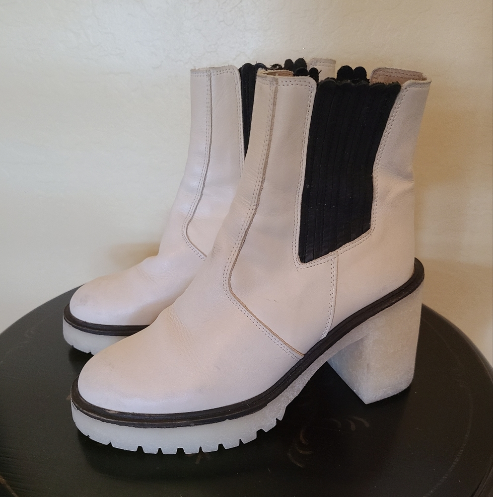 Free People James Chelsea Boots